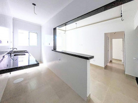 Casa com 2 Quartos à Venda, 52 m² em Mirim - Praia Grande