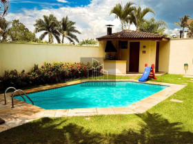 Casa de Condomínio com 3 Quartos para Alugar, 375 m² em Alphaville - Santana De Parnaíba