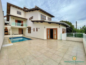 Casa de Condomínio com 4 Quartos à Venda, 478 m² em Terras Do Madeira - Carapicuíba
