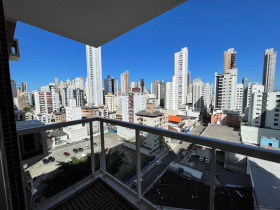 Apartamento com 2 Quartos à Venda, 99 m² em Centro - Balneário Camboriú