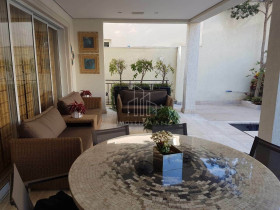 Casa com 4 Quartos à Venda, 581 m² em Alphaville - Santana De Parnaíba