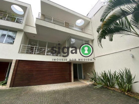 Casa com 4 Quartos à Venda, 425 m² em Brooklin - São Paulo