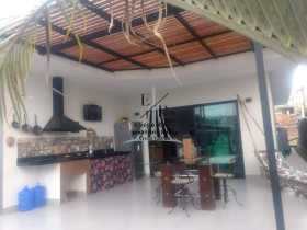 Casa de Condomínio com 3 Quartos à Venda, 300 m² em Itatiba