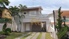 Imóvel com 3 Quartos à Venda, 230 m² em Jardim Das Flores - Cotia