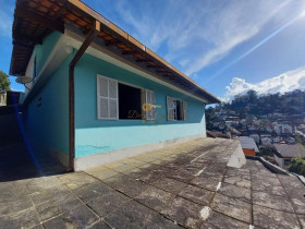 Casa com 3 Quartos à Venda, 167 m² em Tijuca - Teresópolis
