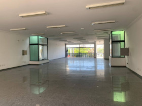 Ponto Comercial à Venda, 246 m² em Jardim Satélite - São José Dos Campos