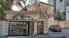 Casa com 3 Quartos para Alugar, 186 m² em Vila Andrade - São Paulo