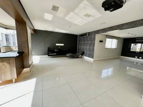 Apartamento com 3 Quartos à Venda, 220 m² em Campo Belo - São Paulo