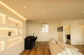 Apartamento com 3 Quartos à Venda, 95 m² em Brooklin Paulista - São Paulo