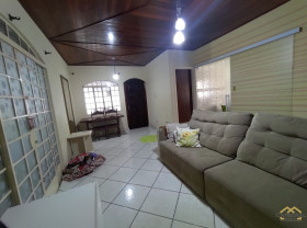 Casa com 4 Quartos à Venda, 141 m² em Parque Residencial Eloy Chaves - Jundiaí