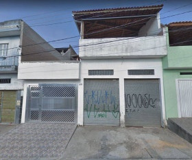 Casa com 3 Quartos à Venda, 250 m² em Cidade Ariston - Carapicuíba