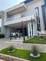 Casa com 3 Quartos à Venda, 230 m² em Parque Olívio Franceschini - Hortolândia