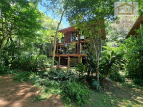 Casa com 3 Quartos à Venda, 260 m² em Chácara Do Refúgio - Carapicuíba