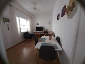 Apartamento com 1 Quarto à Venda, 64 m² em Itararé - São Vicente
