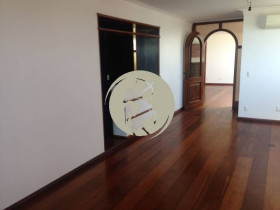 Apartamento com 4 Quartos à Venda, 340 m² em Boqueirao - Santos