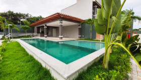 Casa com 3 Quartos à Venda, 84 m² em Lagoa Redonda - Fortaleza