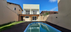 Casa com 3 Quartos à Venda, 300 m² em Vila Atlântica - Caraguatatuba