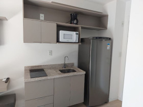 Apartamento com 1 Quarto à Venda ou Locação, 24 m² em Moema - São Paulo
