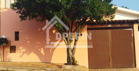 Casa com 3 Quartos à Venda, 169 m² em Azulville 2 - São Carlos