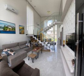 Casa de Condomínio com 3 Quartos para Alugar, 430 m² em Parque Rodoviário - Campos Dos Goytacazes