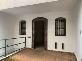 Casa com 3 Quartos à Venda, 210 m² em Vila Pompéia - São Paulo