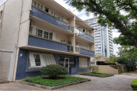 Apartamento com 2 Quartos à Venda, 85 m² em Auxiliadora - Porto Alegre