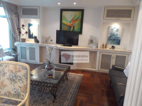 Casa com 5 Quartos à Venda, 380 m² em Brooklin - São Paulo