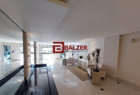Apartamento com 3 Quartos à Venda, 108 m² em Abraão - Florianópolis