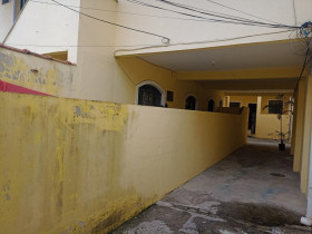 Casa com 9 Quartos à Venda, 225 m² em Campo Grande - Rio De Janeiro