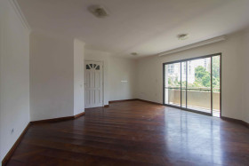 Apartamento com 3 Quartos à Venda, 119 m² em Jardim Ampliação - São Paulo