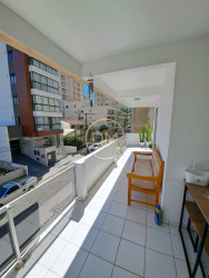Apartamento com 3 Quartos à Venda, 107 m² em Meia Praia - Itapema