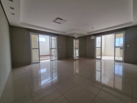 Cobertura com 3 Quartos à Venda, 304 m² em Jardim Pereira Do Amparo - Jacareí