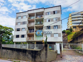 Apartamento com 3 Quartos para Alugar, 85 m² em Valparaíso - Petrópolis