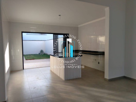 Casa com 3 Quartos à Venda, 138 m² em Portal Ville Azaleia - Boituva