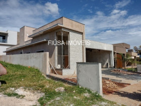 Casa com 3 Quartos à Venda,  em Vila Do Golf - Ribeirão Preto