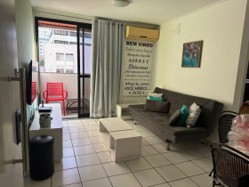 Apartamento com 2 Quartos para Alugar, 65 m² em Pajuçara - Maceió