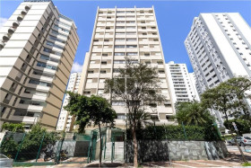 Apartamento com 2 Quartos à Venda, 99 m² em Moema - São Paulo