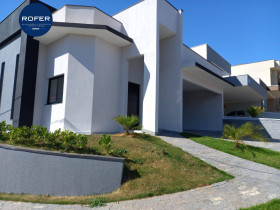 Casa com 3 Quartos à Venda, 318 m² em Jardim São Marcos - Valinhos