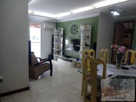 Apartamento com 2 Quartos à Venda, 80 m² em Catete - Rio De Janeiro