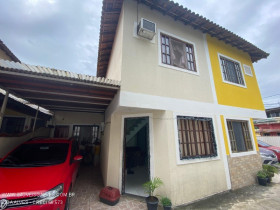 Casa com 2 Quartos à Venda, 74 m² em Saracuruna - Duque De Caxias