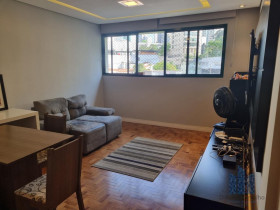 Apartamento com 3 Quartos à Venda, 94 m² em Aclimação - São Paulo