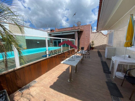 Casa com 3 Quartos à Venda, 150 m² em Jardim Enseada - Guarujá