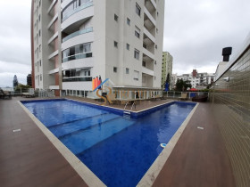 Apartamento com 4 Quartos à Venda, 128 m² em Agronômica - Florianópolis
