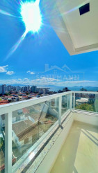 Apartamento com 2 Quartos à Venda, 63 m² em Estreito - Florianópolis