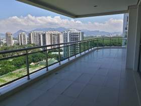 Apartamento com 4 Quartos à Venda, 376 m² em Barra Da Tijuca - Rio De Janeiro