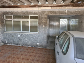 Casa com 2 Quartos à Venda, 70 m² em Cidade Naútica - São Vicente