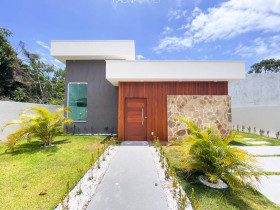 Casa com 3 Quartos à Venda, 164 m² em Barra Do Jacuipe - Camaçari