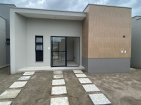 Casa com 2 Quartos à Venda, 131 m² em Sim - Feira De Santana