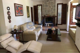 Casa com 4 Quartos à Venda, 220 m² em Centro - Guaramiranga
