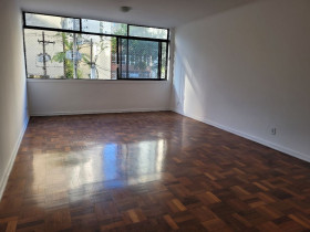 Apartamento com 3 Quartos à Venda, 134 m² em Santa Cecília - São Paulo